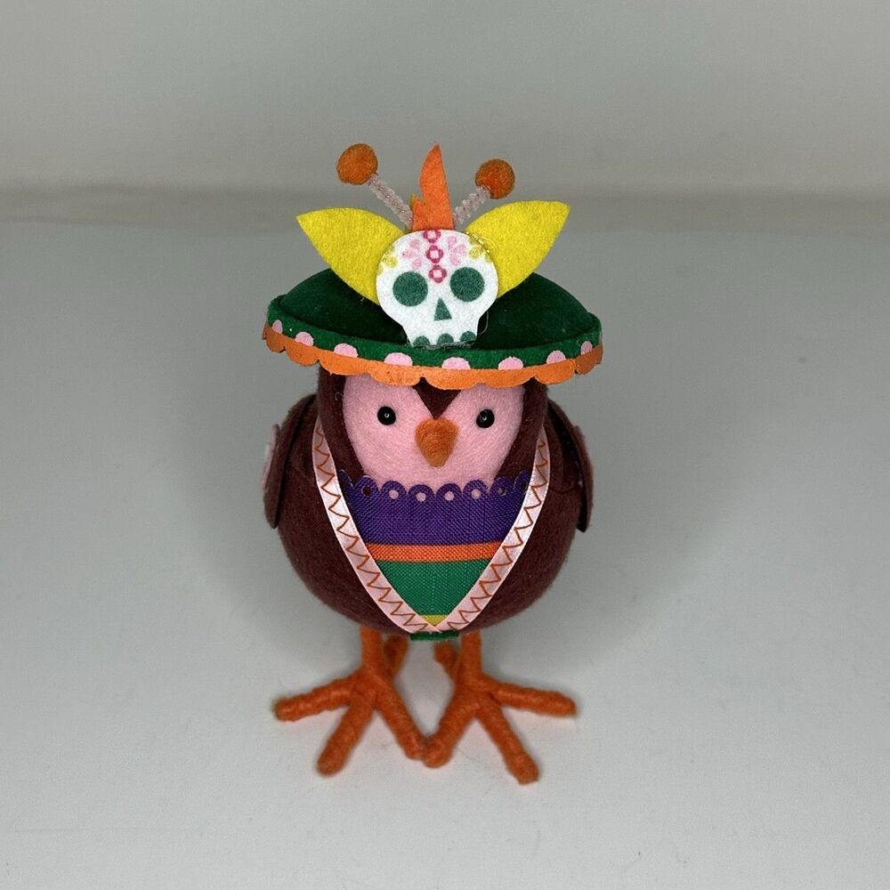 Target Bird 2025 Día de los Muertos “Lindoro” Sugar Skull Sombrero Spritz Decor